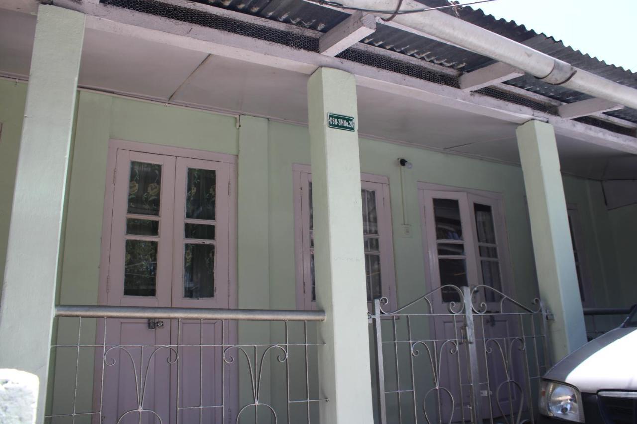 Harry'S Bed And Breakfast1 西隆 外观 照片